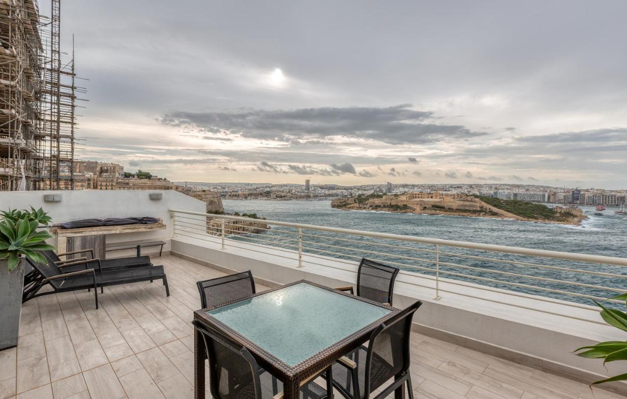 49/3 Seafront Duplex Penthouse In Valletta Eksteriør billede