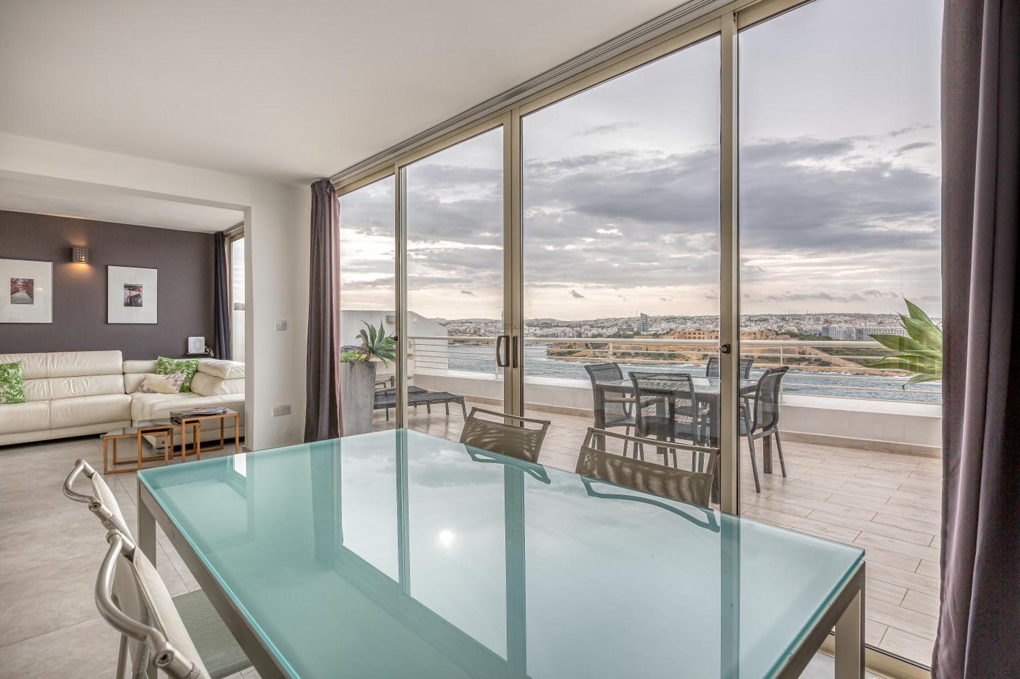 49/3 Seafront Duplex Penthouse In Valletta Eksteriør billede
